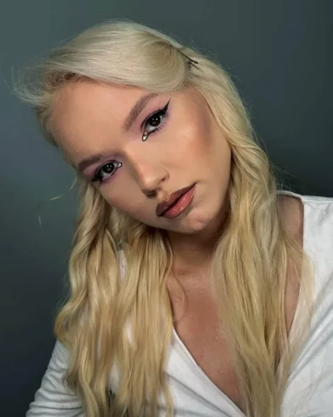 Анна